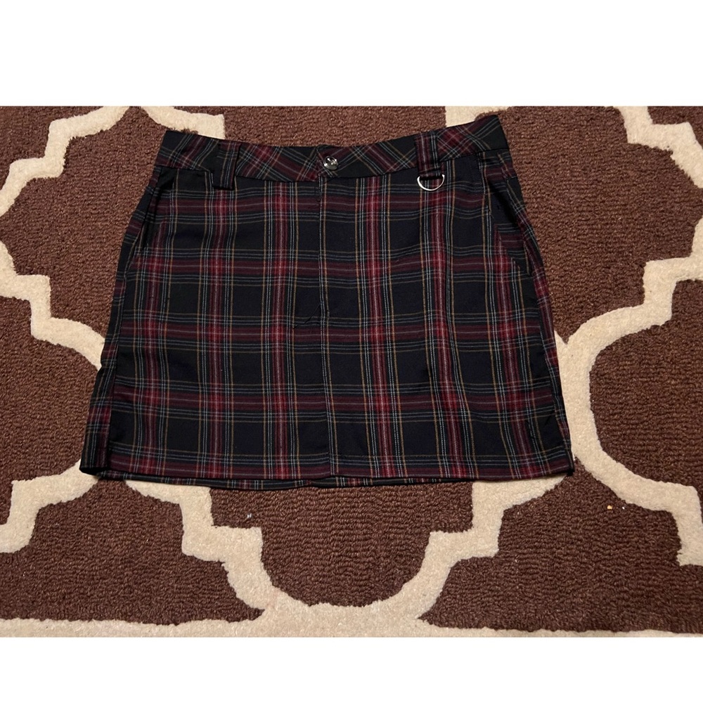 black and red plaid mini skirt
